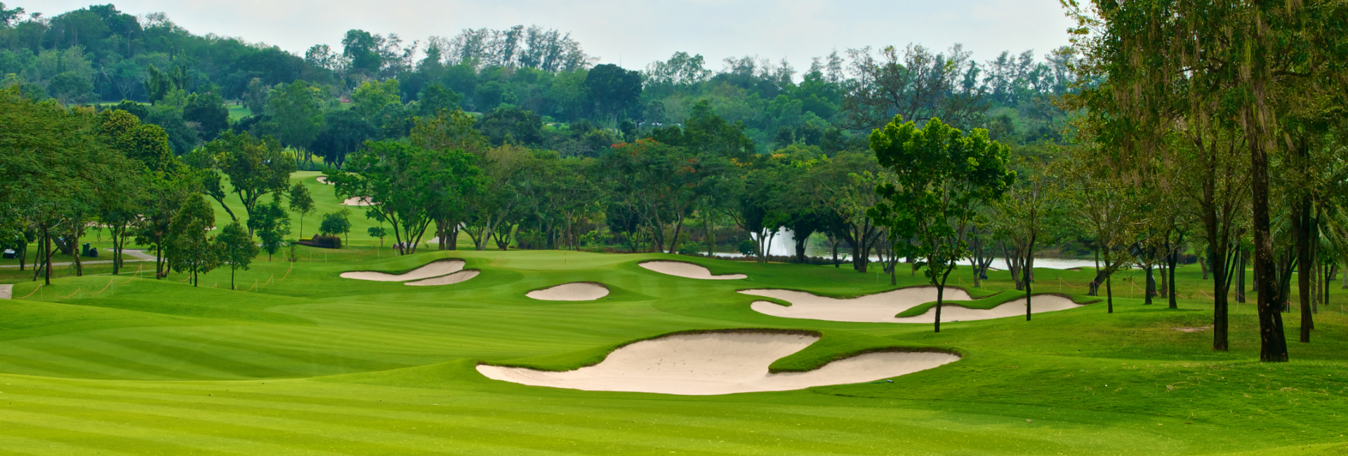 Anytown Golf Course USA 1920X650 001